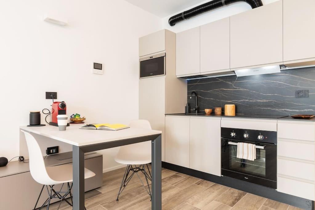 Emotichome 7 Flexyrent Apartamento Milán
